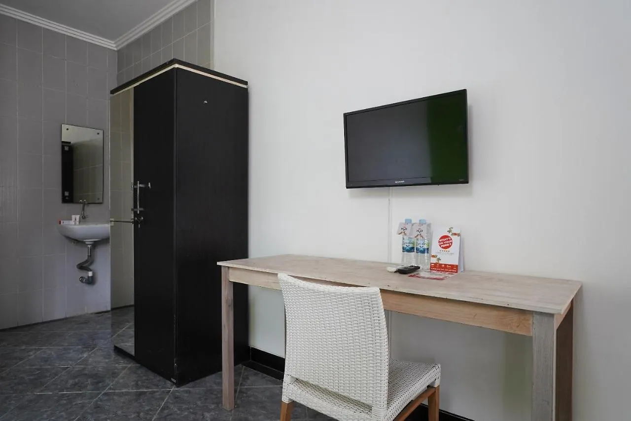 Oyo 1406 I Love Grass Hotel Denpasar