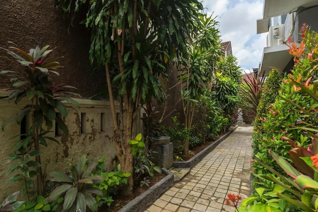 Oyo 1406 I Love Grass Hotel Denpasar  Indonesia