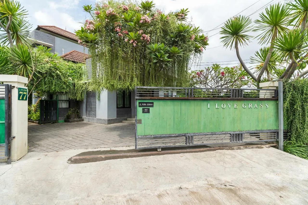 Oyo 1406 I Love Grass Hotel Denpasar  2*, Denpasar (Bali)
